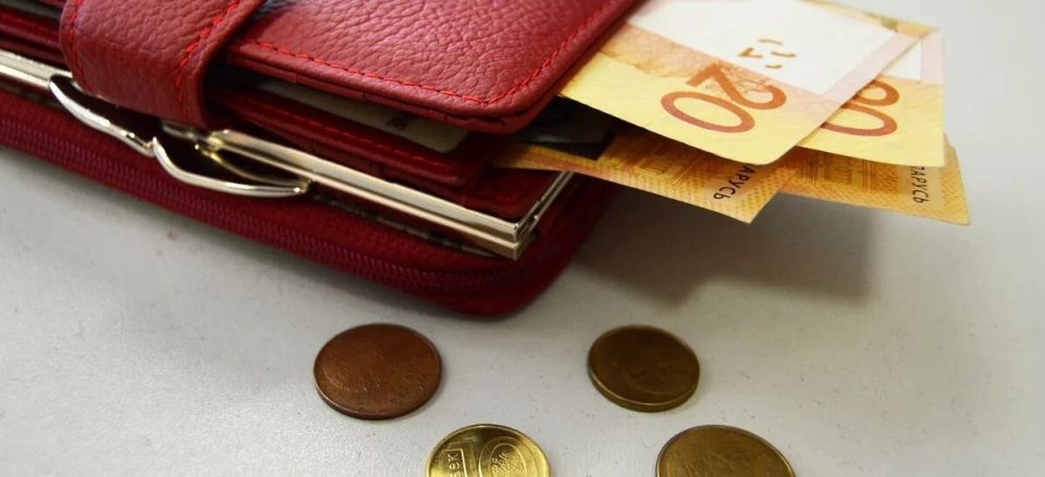 В Беларуси с февраля увеличат пенсионные надбавки для пожилых граждан