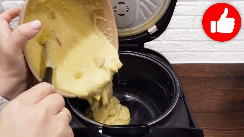 Манник с нектаринами в мультиварке: простой рецепт для уютного чаепития